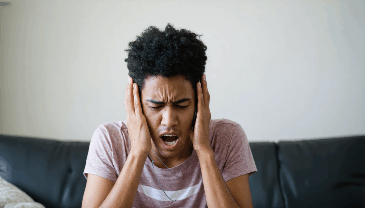 découvrez notre guide complet pour vous protéger efficacement du démarchage téléphonique et retrouver votre tranquillité au quotidien.