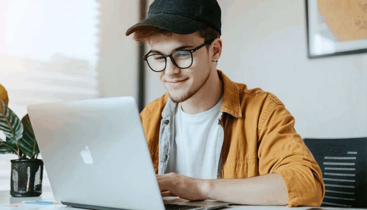 découvrez le bachelor en marketing digital, une formation conçue pour vous propulser dans l'univers numérique et booster votre carrière grâce aux compétences clés du marketing en ligne.