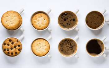 découvrez notre guide ultime pour les cafés et restaurants afin de choisir les biscuits parfaits à déposer au bord de la tasse et sublimer chaque moment café.