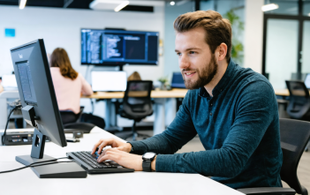 découvrez comment la capsule peut accélérer votre parcours pour devenir développeur web en un temps record. explorez ses méthodes et sa pédagogie innovante pour transformer vos ambitions en réalité.