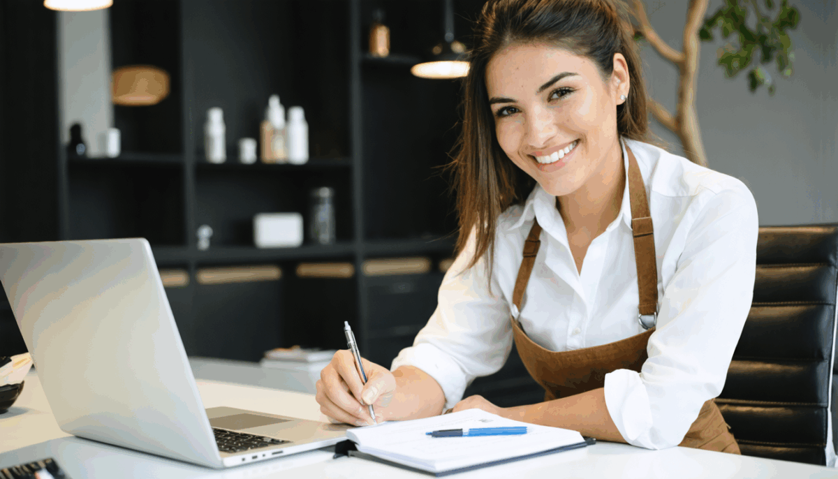 découvrez si un cap est suffisant pour gérer efficacement un salon de coiffure et quelles compétences sont nécessaires pour réussir dans ce domaine.