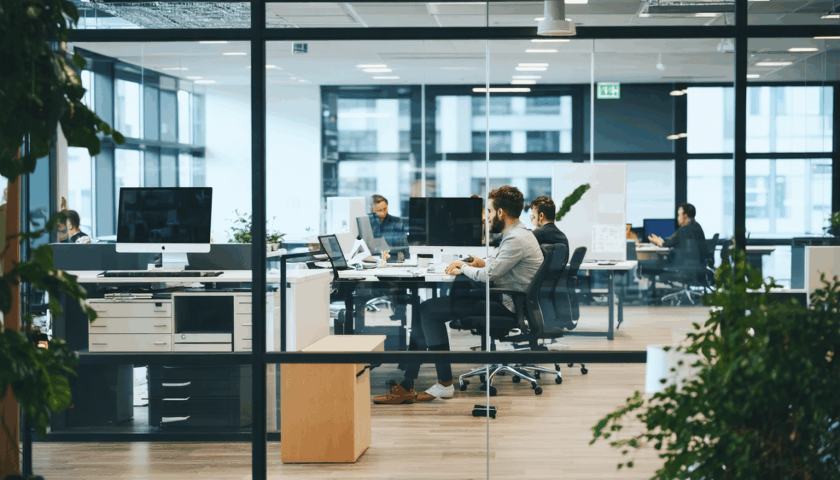 découvrez comment utiliser correctement l'expression « au sein de l’entreprise » avec notre guide pratique, incluant les erreurs courantes à éviter pour maîtriser votre communication professionnelle.