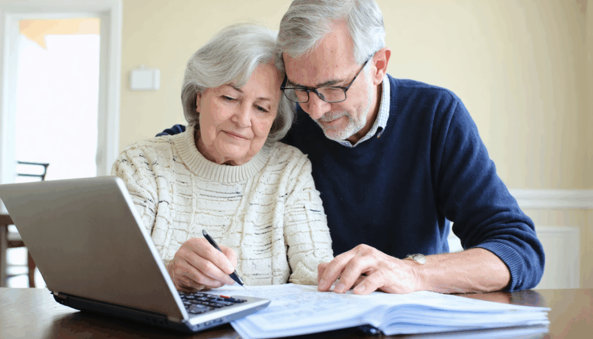 découvrez les conditions d'ancienneté matrimoniale nécessaires pour bénéficier d'une pension de réversion après un décès.
