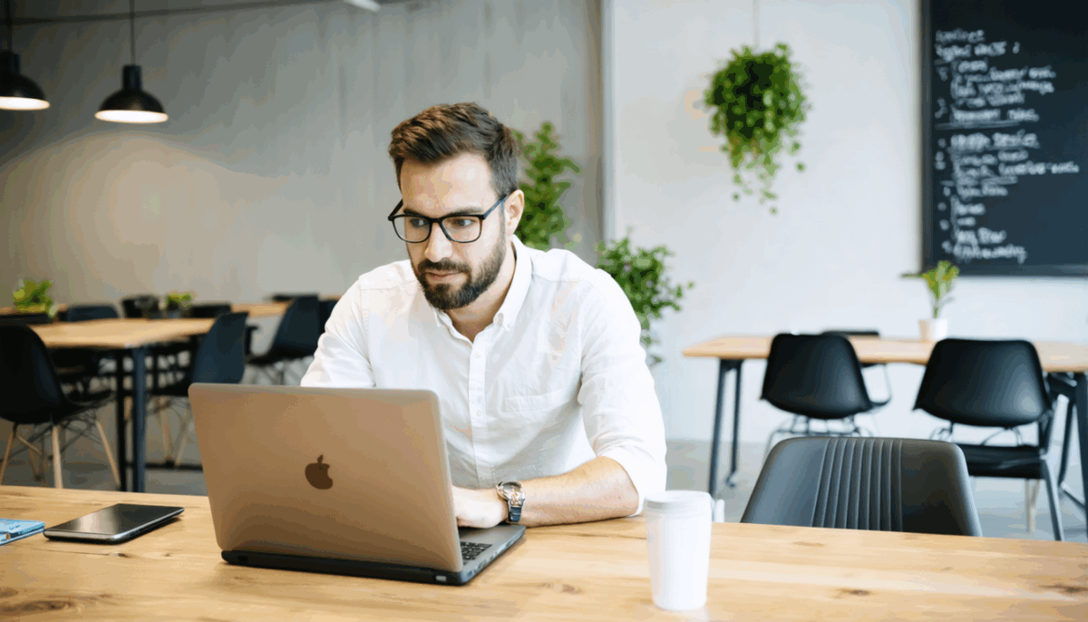découvrez des stratégies efficaces pour augmenter vos revenus complémentaires et améliorer votre situation financière grâce à des méthodes simples et pratiques.